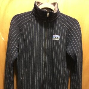 Men’s Patagonia full zip sweater